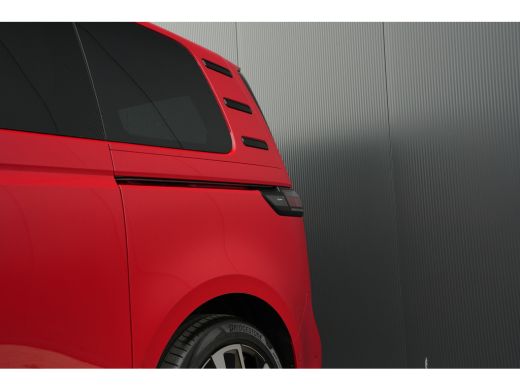 Volkswagen ID. Buzz GTX 340PK Limited Edition | Keyless | Masserend en verwarmde voorstoelen | GTX Limited Edition, C... ActivLease financial lease