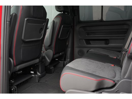 Volkswagen ID. Buzz GTX 340PK Limited Edition | Keyless | Masserend en verwarmde voorstoelen | GTX Limited Edition, C... ActivLease financial lease