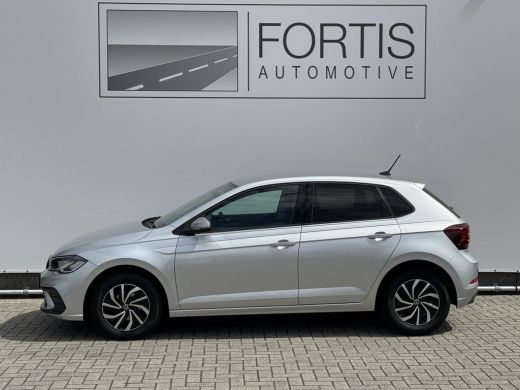 Volkswagen Polo 1.0 TSI Life Business NL-AUTO | NAVI | LED| STOELVERWARMING ActivLease financial lease