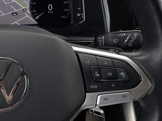 Volkswagen Polo 1.0 TSI Life Business NL-AUTO | NAVI | LED| STOELVERWARMING ActivLease financial lease
