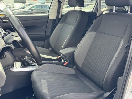 Volkswagen Polo 1.0 TSI Life Business NL-AUTO | NAVI | LED| STOELVERWARMING ActivLease financial lease