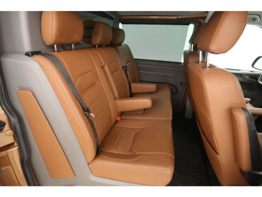 Volkswagen Transporter 2.0 TDI L2H1 Bulli Highline Exclusive | Dubbele Cabine | Automaat | Airco | Camera | Virtual | Cr... ActivLease financial lease