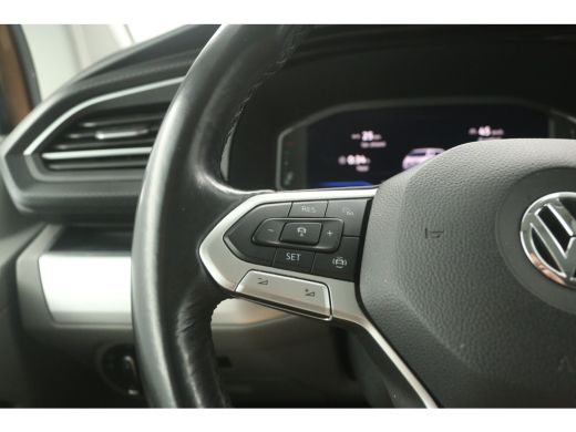 Volkswagen Transporter 2.0 TDI L2H1 Bulli Highline Exclusive | Dubbele Cabine | Automaat | Airco | Camera | Virtual | Cr... ActivLease financial lease