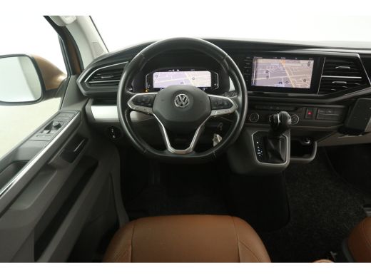 Volkswagen Transporter 2.0 TDI L2H1 Bulli Highline Exclusive | Dubbele Cabine | Automaat | Airco | Camera | Virtual | Cr... ActivLease financial lease