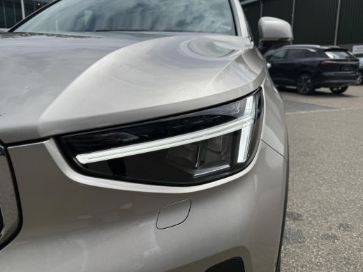 Volvo  XC40 1.5 T4 Plug-in hybrid Plus Bright VOLVO DEALER ONDERHOUDEN | PANO| 360 CAMERA| HARMAN KARDON| STO... ActivLease financial lease