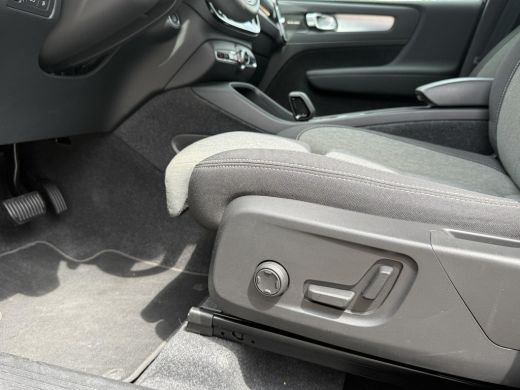 Volvo  XC40 1.5 T4 Plug-in hybrid Plus Bright VOLVO DEALER ONDERHOUDEN | PANO| 360 CAMERA| HARMAN KARDON| STO... ActivLease financial lease
