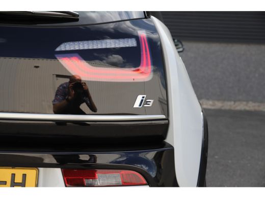 BMW i3 Business Sport 120Ah 42 kWh W.pomp/Led/20 inch/ 3-fase ActivLease financial lease