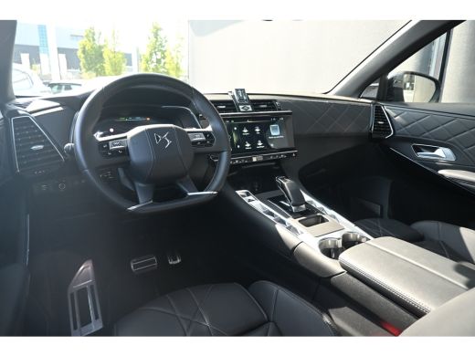 DS DS 7 1.6 PHEV 300 4x4 Pallas | Schuif-/Kanteldak | Vol-Leder | Navigatie | Achteruitrijcamera | Elektr... ActivLease financial lease