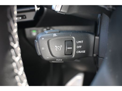 DS DS 7 1.6 PHEV 300 4x4 Pallas | Schuif-/Kanteldak | Vol-Leder | Navigatie | Achteruitrijcamera | Elektr... ActivLease financial lease