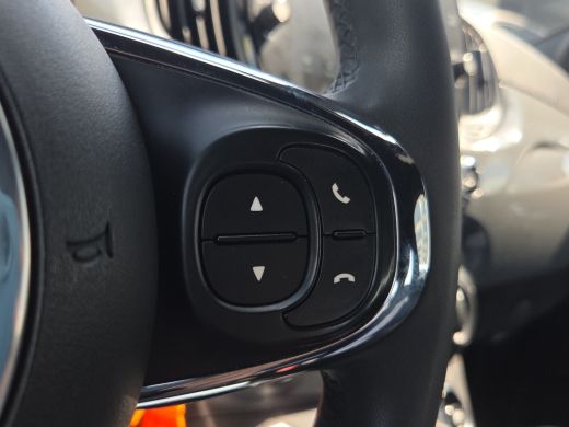 Fiat 500 1.0 Hybrid Full map navigatie | Carplay/android auto | Parkeersensoren | DAB | Airco | Lm velgen | ActivLease financial lease