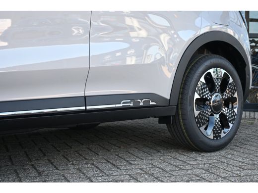 Fiat 600 1.2 Hybrid La Prima 145pk VOORRAAD-ACTIE! 8 Jaar Garantie! | Vol-Leder | Adaptive Cruise | Stoelv... ActivLease financial lease