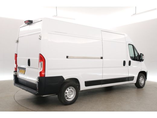 Fiat Ducato 2.2 MultiJet L3H2 | Airco | Cruise | Camera | Carplay | 3 Zits | Navi | LED ActivLease financial lease