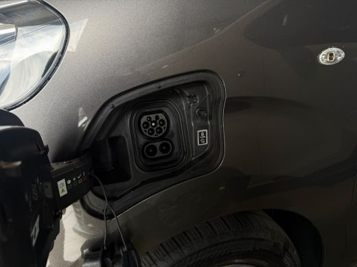Fiat E-Scudo 75 kWh L2H1 | Snelladen | SOH 90% | Airco | Cruise | Camera | Carplay | Parkeersens. ActivLease financial lease
