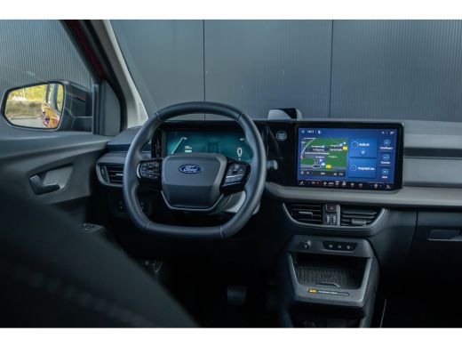 Ford Tourneo Courier Courier BEV Titanium | &euro;7.535,- korting !! | Driver Assistance Pack incl. navigatie | Trekhaak | ... ActivLease financial lease