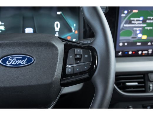 Ford Tourneo Courier Courier BEV Titanium | &euro;7.535,- korting !! | Driver Assistance Pack incl. navigatie | Trekhaak | ... ActivLease financial lease