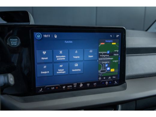 Ford Tourneo Courier Courier BEV Titanium | &euro;7.535,- korting !! | Driver Assistance Pack incl. navigatie | Trekhaak | ... ActivLease financial lease