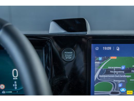 Ford Tourneo Courier Courier BEV Titanium | &euro;7.535,- korting !! | Driver Assistance Pack incl. navigatie | Trekhaak | ... ActivLease financial lease