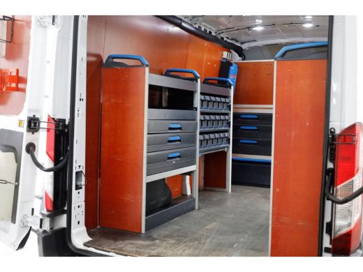 Ford Transit 350 2.0 TDCI 130pk L3H2 Trend Inrichting/230V/Trekhaak 2800kg 07-2020 ActivLease financial lease