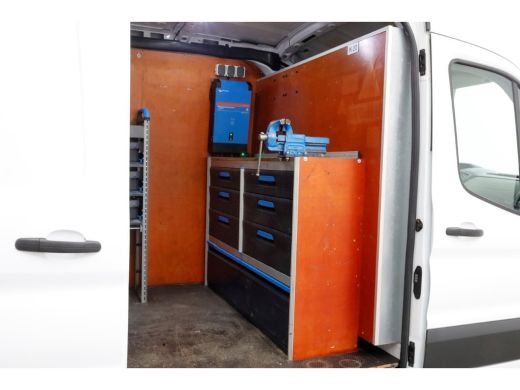Ford Transit 350 2.0 TDCI 130pk L3H2 Trend Inrichting/230V/Trekhaak 2800kg 07-2020 ActivLease financial lease