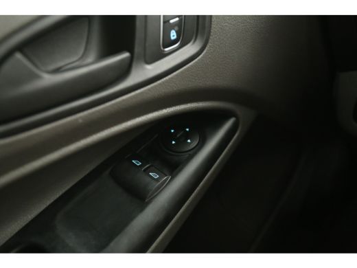 Ford Transit Connect Ecoboost L2 100PK | Benzine | Clima | Camera | Carplay | Navi | Parkeersens. ActivLease financial lease