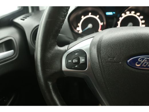 Ford Transit Courier 1.5 TDCI | Airco | Elektrpakket | Schuifdeur ActivLease financial lease