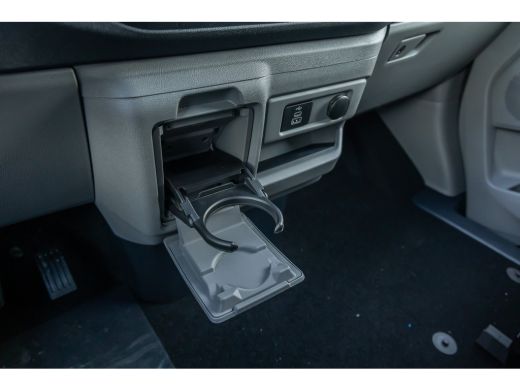 Ford Transit Custom Kombi 340 2.5 PHEV L2H1 Limited | 8-Persoons | | LMV 16'' | Stoel en Stuurverwarming | Parkeercamera ActivLease financial lease