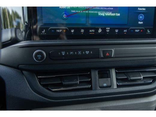 Ford Transit Custom Kombi 340 2.5 PHEV L2H1 Limited | 8-Persoons | | LMV 16'' | Stoel en Stuurverwarming | Parkeercamera ActivLease financial lease