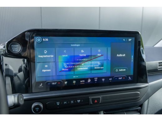 Ford Transit Custom Kombi 340 2.5 PHEV L2H1 Limited | 8-Persoons | | LMV 16'' | Stoel en Stuurverwarming | Parkeercamera ActivLease financial lease