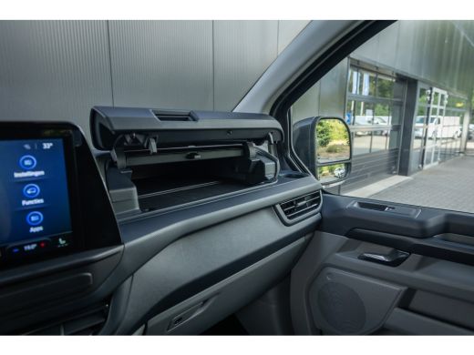 Ford Transit Custom Kombi 340 2.5 PHEV L2H1 Limited | 8-persoons | | Achteruitrijcamera | Airco (automatisch) | Keyle... ActivLease financial lease