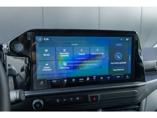 Ford Transit Custom Kombi 340 2.5 PHEV L2H1 Limited | 8-persoons | | Achteruitrijcamera | Airco (automatisch) | Keyle... ActivLease financial lease