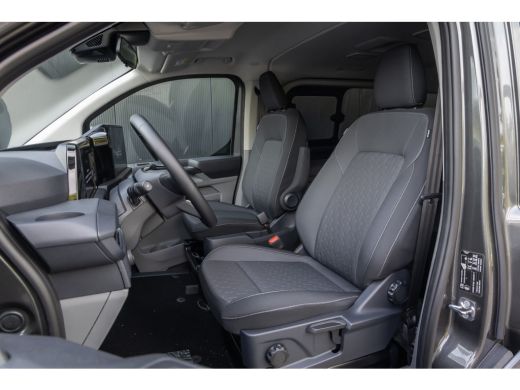 Ford Transit Custom Kombi 340 2.5 PHEV L2H1 Limited | 8-persoons | | Achteruitrijcamera | Airco (automatisch) | Keyle... ActivLease financial lease