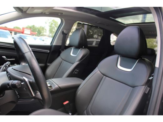 Hyundai Tucson 1.6 T-GDI 265pk PHEV Premium Sky 4WD | Schuifkanteldak | 360 camera | Lederen bekleding | | Achte... ActivLease financial lease