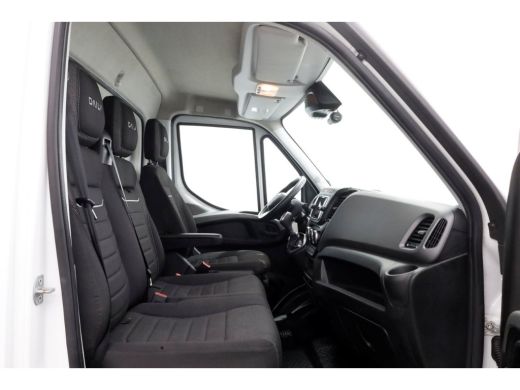 Iveco Daily 35S16 3.0 160pk HiMatic Automaat Bakwagen met laadklep en zijdeur 02-2024 ActivLease financial lease