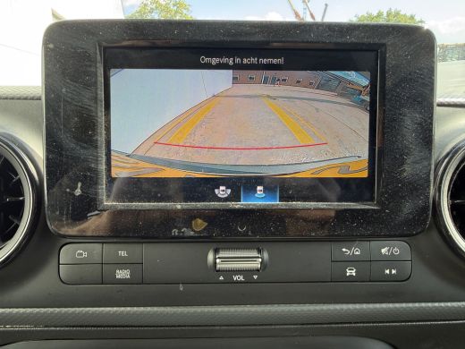 Mercedes-Benz eCitan 112 51 kWh L1 284kkm WLTP Camera MBUX Trekhaak 75kW Snelladen Apple Carplay Cruise Control ActivLease financial lease