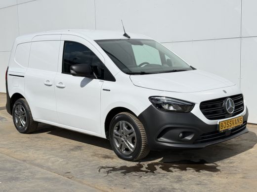 Mercedes-Benz eCitan 112 51 kWh L1 284kkm WLTP Camera MBUX Trekhaak 75kW Snelladen Apple Carplay Cruise Control ActivLease financial lease