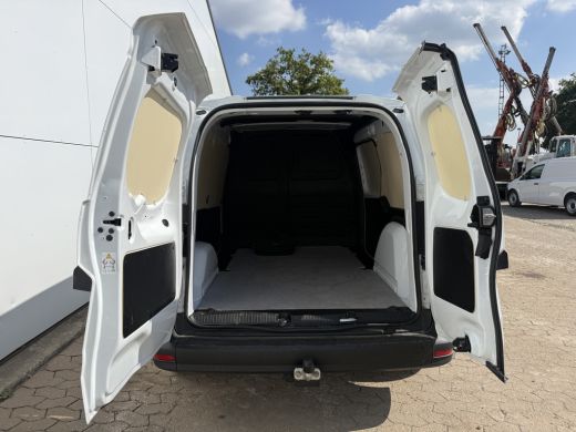 Mercedes-Benz eCitan 112 51kWh L2 285 WLTP 98,1% (SOH) Camera MBUX Trekhaak 75kW Snelladen Apple Carplay Cruise Control ActivLease financial lease