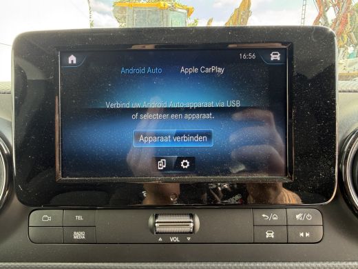 Mercedes-Benz eCitan 112 51kWh L2 285 WLTP 98,1% (SOH) Camera MBUX Trekhaak 75kW Snelladen Apple Carplay Cruise Control ActivLease financial lease