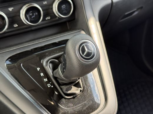 Mercedes-Benz eCitan 112 51kWh L2 285 WLTP 98,1% (SOH) Camera MBUX Trekhaak 75kW Snelladen Apple Carplay Cruise Control ActivLease financial lease