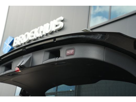 Mercedes-Benz EQA 250 AMG Line 190PK | AMG Styling | Achteruitrijcamera | Cruise | Carplay | ActivLease financial lease