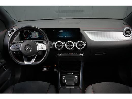 Mercedes-Benz EQA 250 AMG Line 190PK | AMG Styling | Achteruitrijcamera | Cruise | Carplay | ActivLease financial lease
