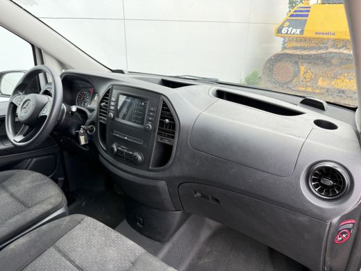 Mercedes-Benz eVito 112 66 kWh 280km WLTP 97% (SOH) Snelladen L2H1 Climate Control Cruise Control Carplay Camera Stoe... ActivLease financial lease