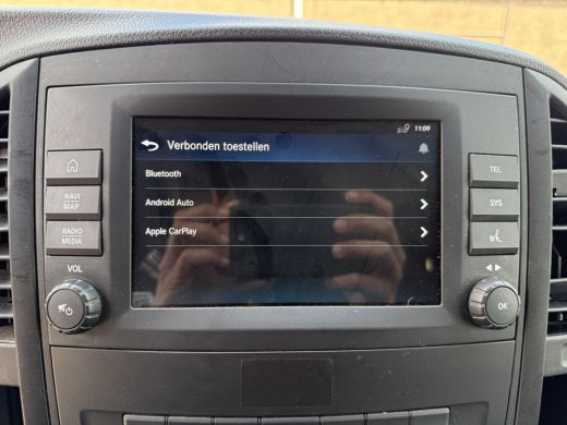 Mercedes-Benz eVito 112 66 kWh 280km WLTP 97% (SOH) Snelladen L2H1 Climate Control Cruise Control Carplay Camera Stoe... ActivLease financial lease