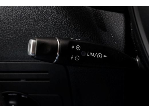 Mercedes-Benz eVito 112 Lang 66 kWh Snellader WLTP 261km SOH 97% LED/Camera 08-2024 ActivLease financial lease