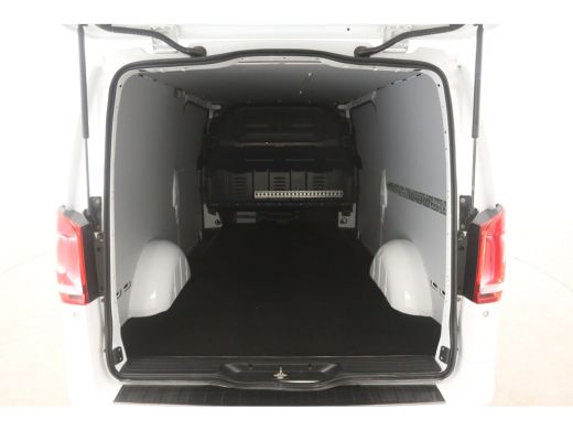 Mercedes-Benz Vito 119 CDI Extra Lang 191pk | Automaat | Clima | Camera | Cruise | Carplay | 2xSchuifdeur | Trekhaak ActivLease financial lease