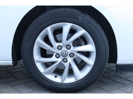 Opel Astra Sports Tourer 1.2 TURBO 130PK BUSINESS ELEGANCE / NAVI / LEDER / CLIMA / AGR / PDC / 16" LMV / CA... ActivLease financial lease