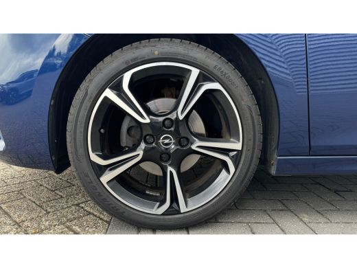 Opel Corsa 1.2 75PK 5-DRS ELEGANCE GS-LINE / NAVI / LEDER / CLIMA / LED / PDC / 17" LMV / UNIEK / CAMERA / P... ActivLease financial lease