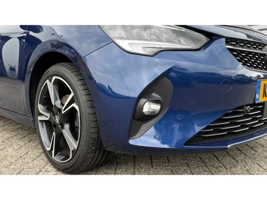 Opel Corsa 1.2 75PK 5-DRS ELEGANCE GS-LINE / NAVI / LEDER / CLIMA / LED / PDC / 17" LMV / UNIEK / CAMERA / P... ActivLease financial lease