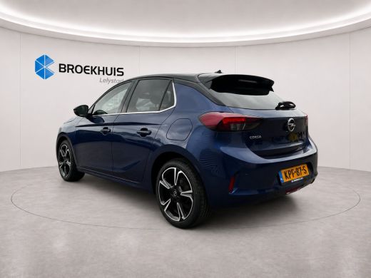 Opel Corsa 1.2 75PK 5-DRS ELEGANCE GS-LINE / NAVI / LEDER / CLIMA / LED / PDC / 17" LMV / UNIEK / CAMERA / P... ActivLease financial lease