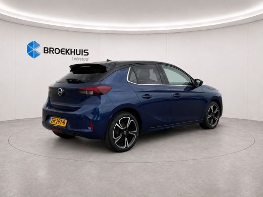 Opel Corsa 1.2 75PK 5-DRS ELEGANCE GS-LINE / NAVI / LEDER / CLIMA / LED / PDC / 17" LMV / UNIEK / CAMERA / P... ActivLease financial lease