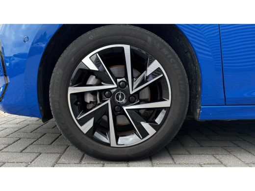 Opel Corsa 1.2 TURBO 100PK GS / NAVI / LEDER / CLIMA / LED / PDC / 16" LMV / CAMERA / KEYLESS !! ActivLease financial lease